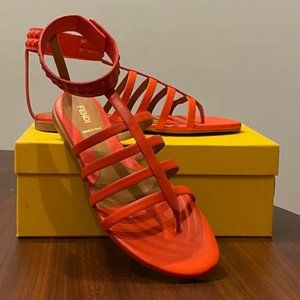 NIB FENDI Infradito Gladiator Sandals